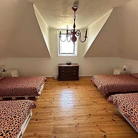 Casa Branca Hostel Ericeira